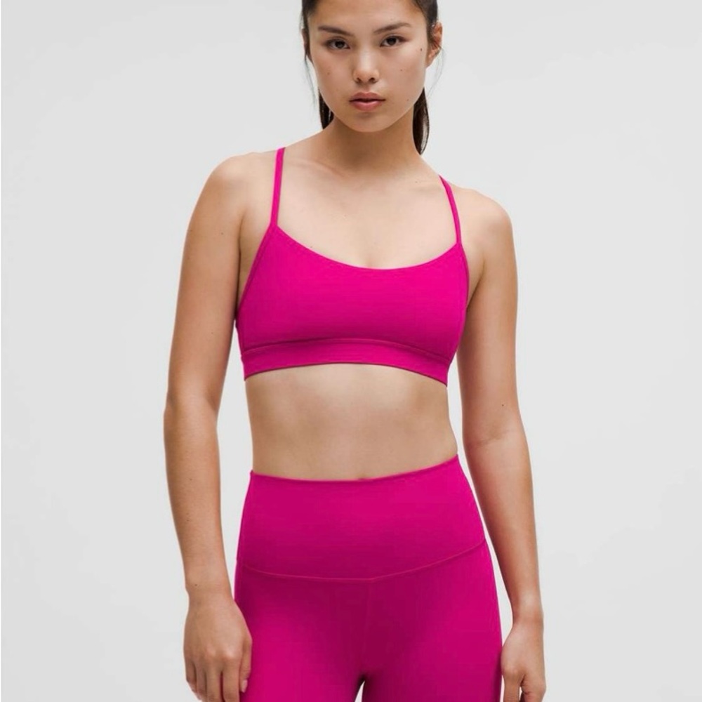 NWOT Lululemon Flow Y Bra Nulu Light Support, A-C Cups Ripened Raspberry Size 6